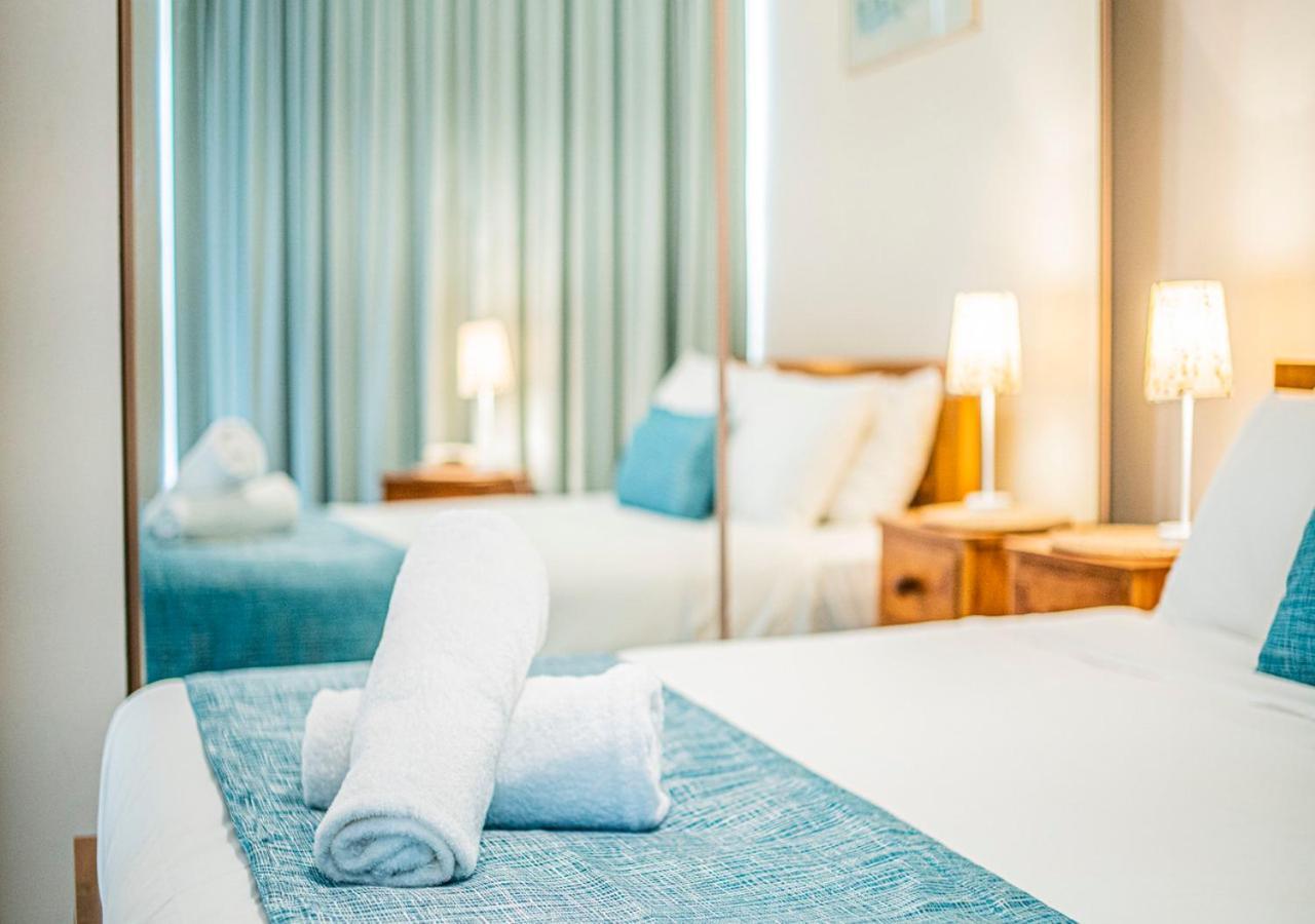 โฟร์ชอร์ อพาร์ตเมนท์ Aparthotel โกลด์โคสต์ ภายนอก รูปภาพ
