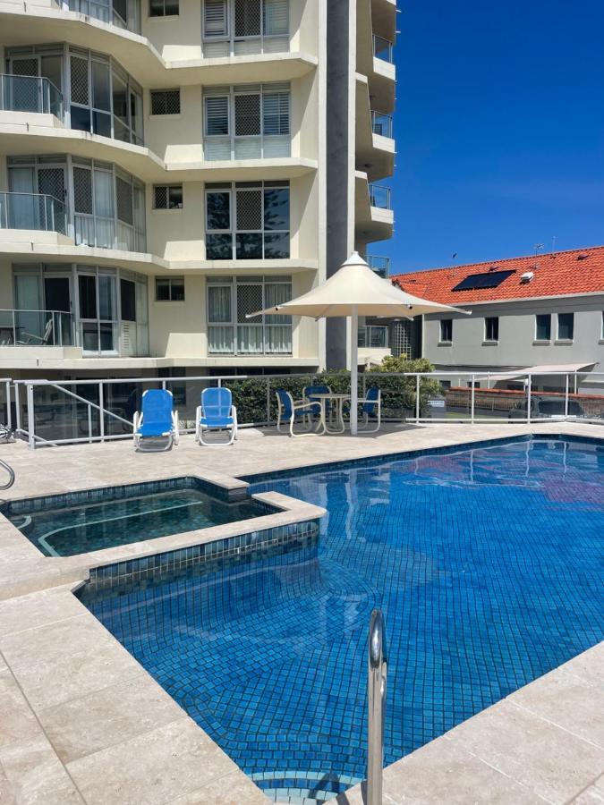 โฟร์ชอร์ อพาร์ตเมนท์ Aparthotel โกลด์โคสต์ ภายนอก รูปภาพ